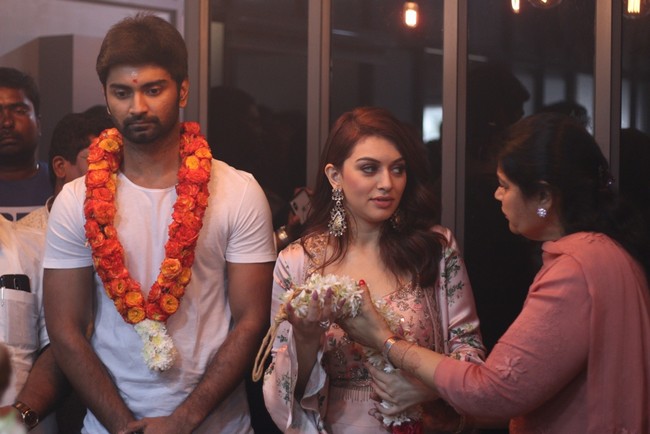 100 Movie Yedi Raasathi Song Released Featuring Atharva With Hanshika 